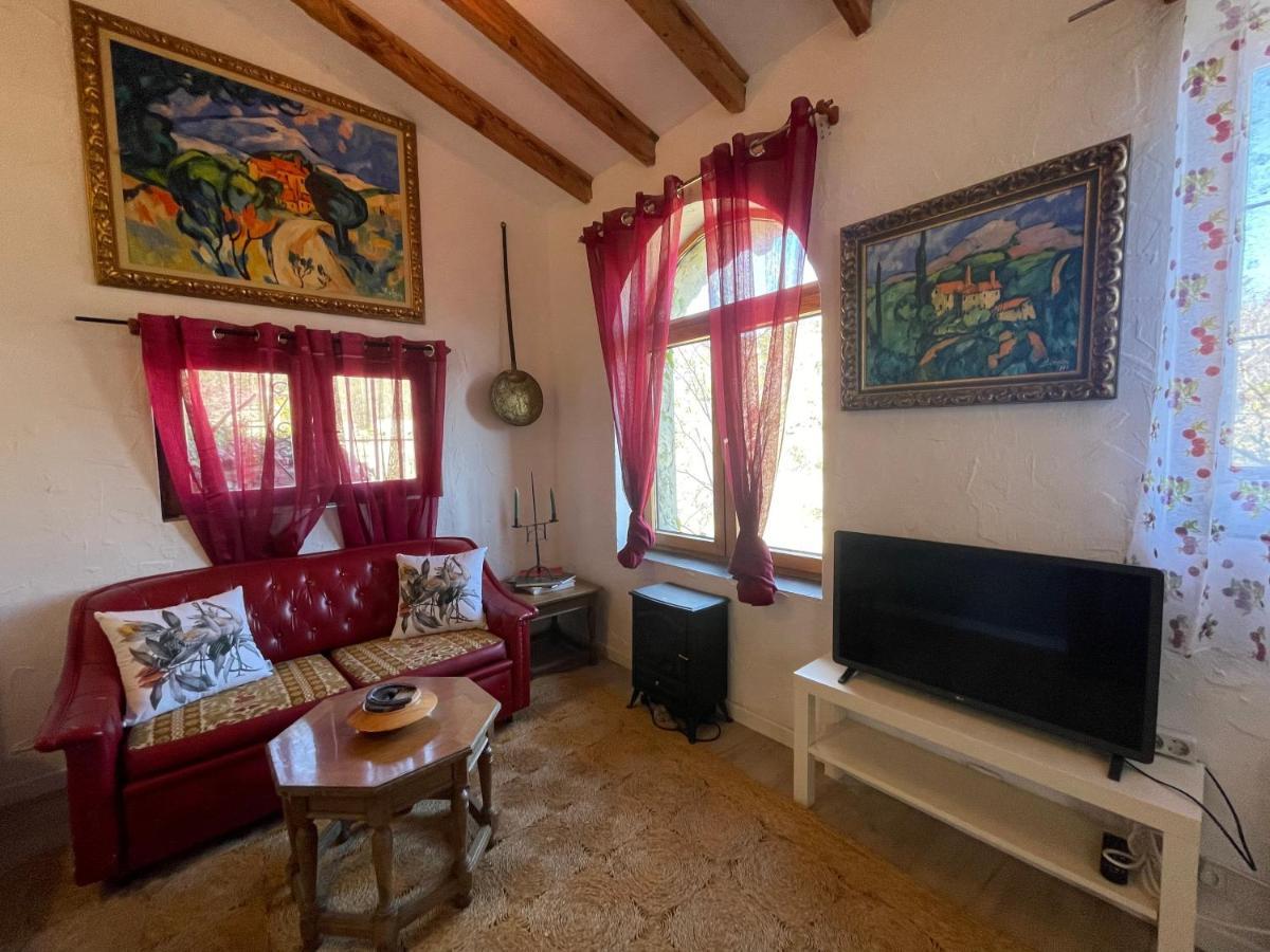 Casa Fidelina II Miraflores De La Sierra Esterno foto
